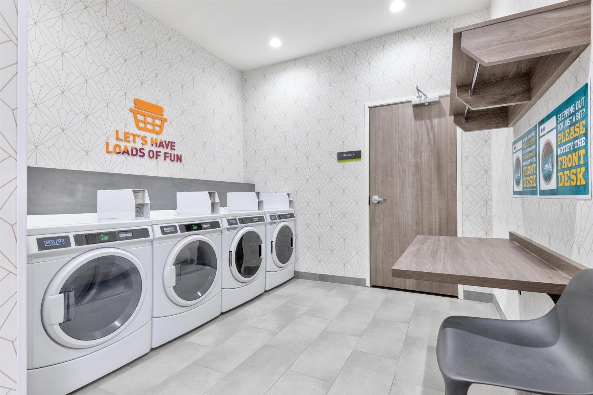 Home2 Suites By Hilton Paris Bagian luar foto